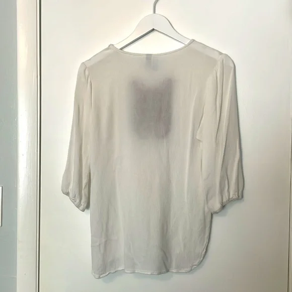 Buttons Boho 3/4 Sleeve Peasant Top - Picture 2 of 10